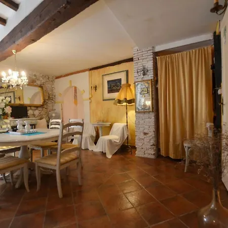 Chic Antique * Rovinj